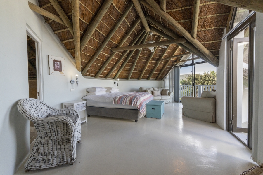 5 Bedroom Property for Sale in St Francis Bay Village Eastern Cape